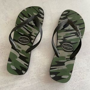 Havaianas flip-flops, size 12
